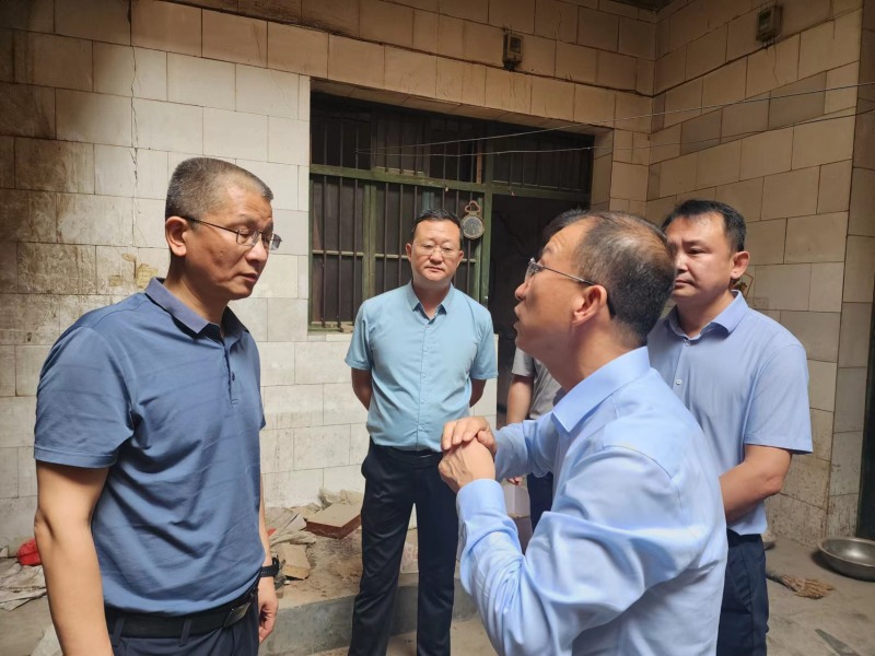 额为v企鹅我vEQ我v额我v.jpg